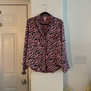 Victoria’s Secret PJ Top Size L